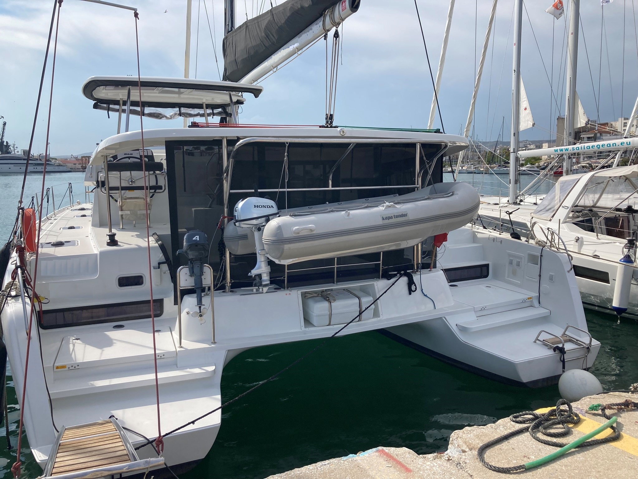 Lagoon 42 Silver VIII