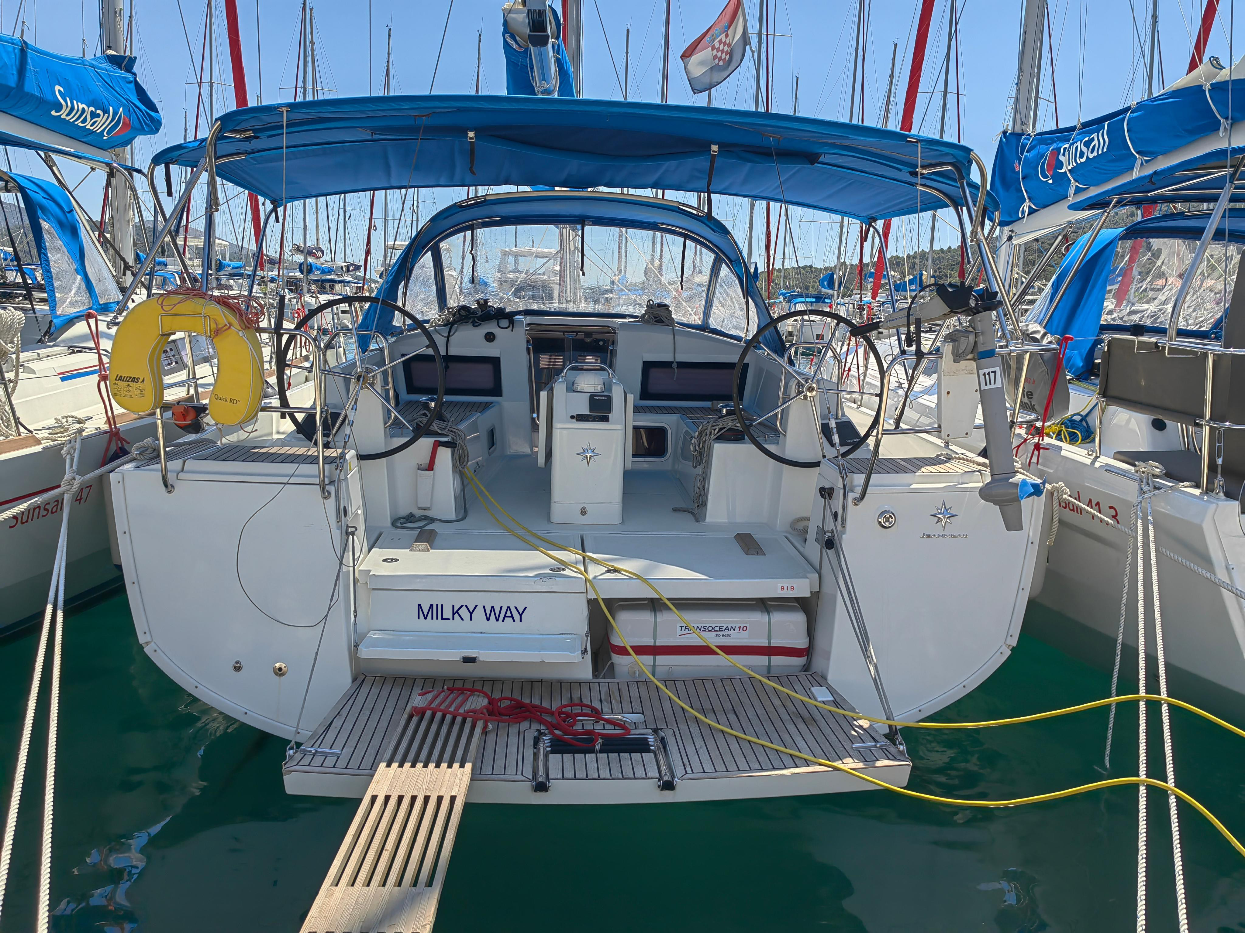 Jeanneau Sun Odyssey 440 Milky Way