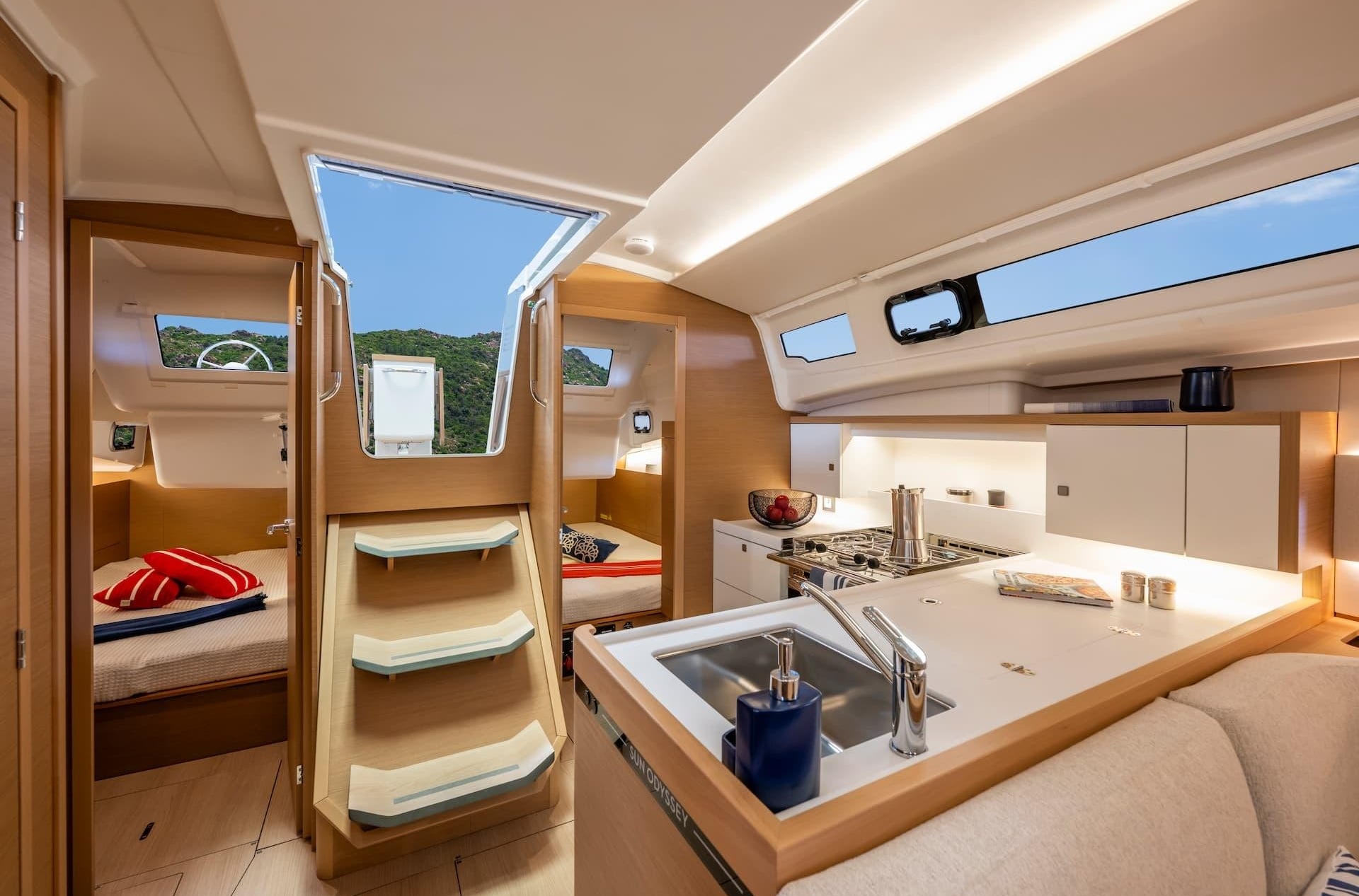 Jeanneau Sun Odyssey 415 TBN