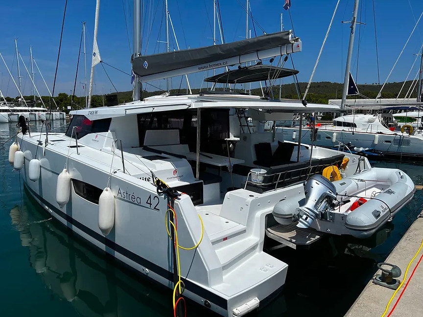 Fountaine Pajot Astréa 42 Jami