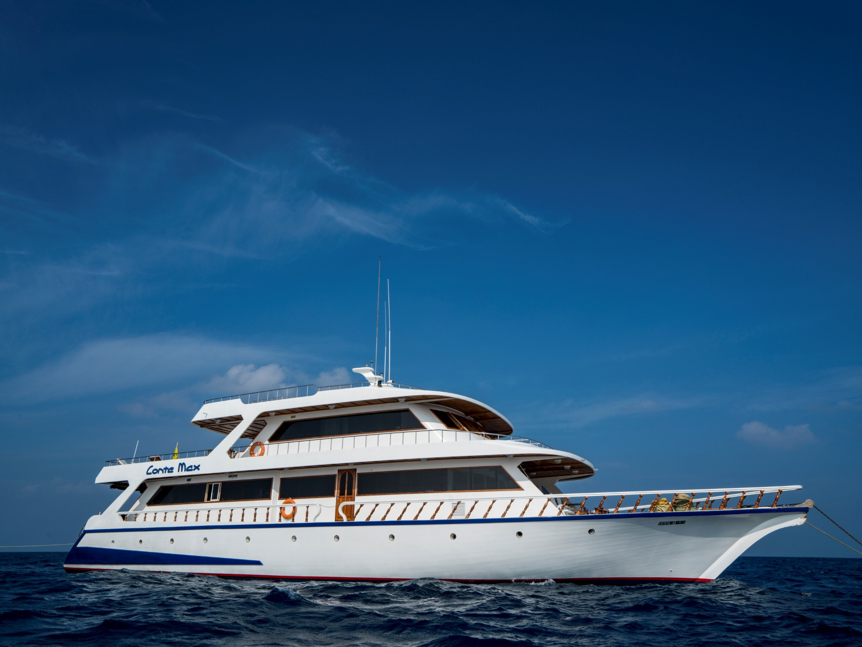 Motoryacht Conte Max