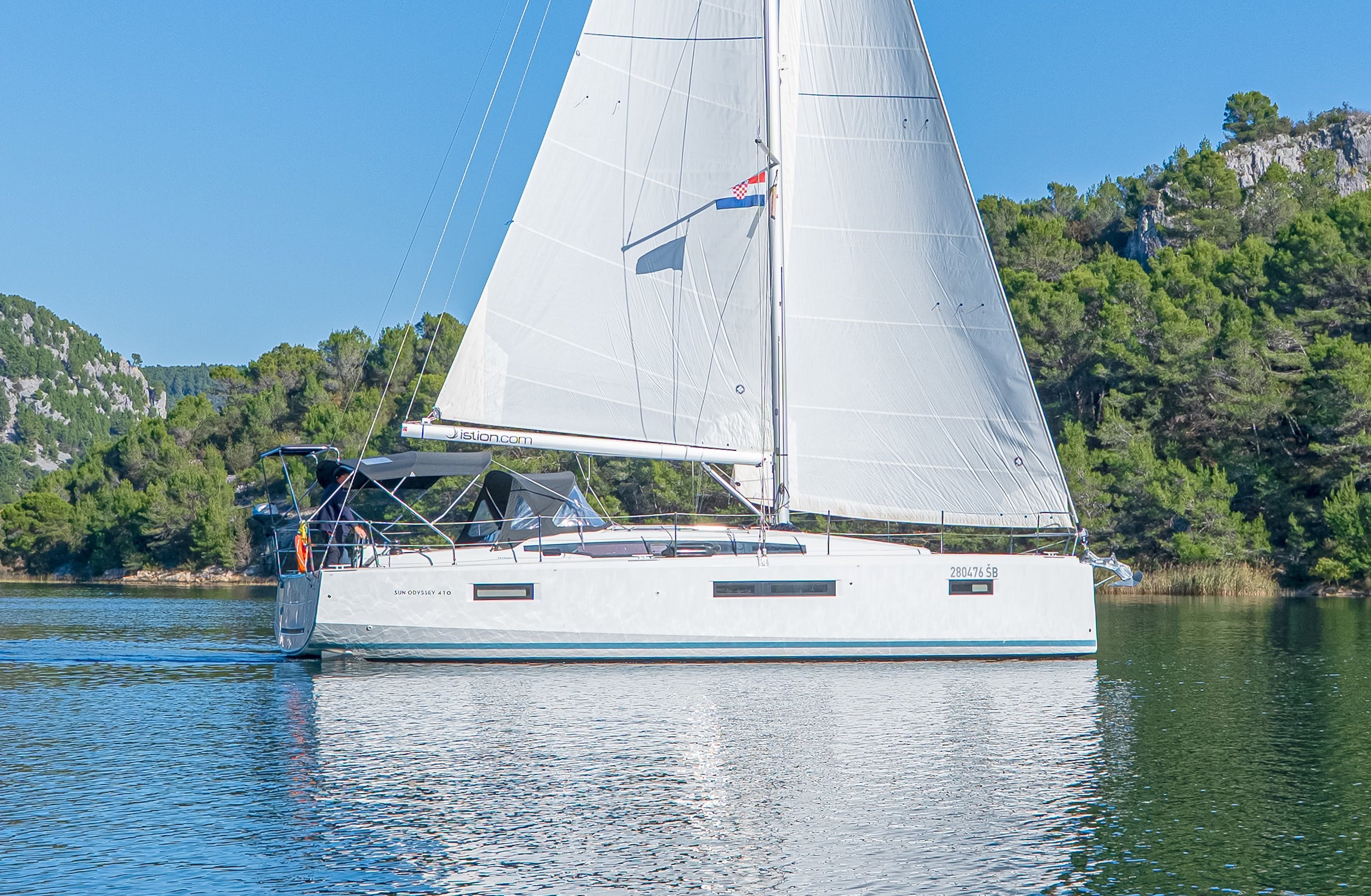 Jeanneau Sun Odyssey 410 First Date