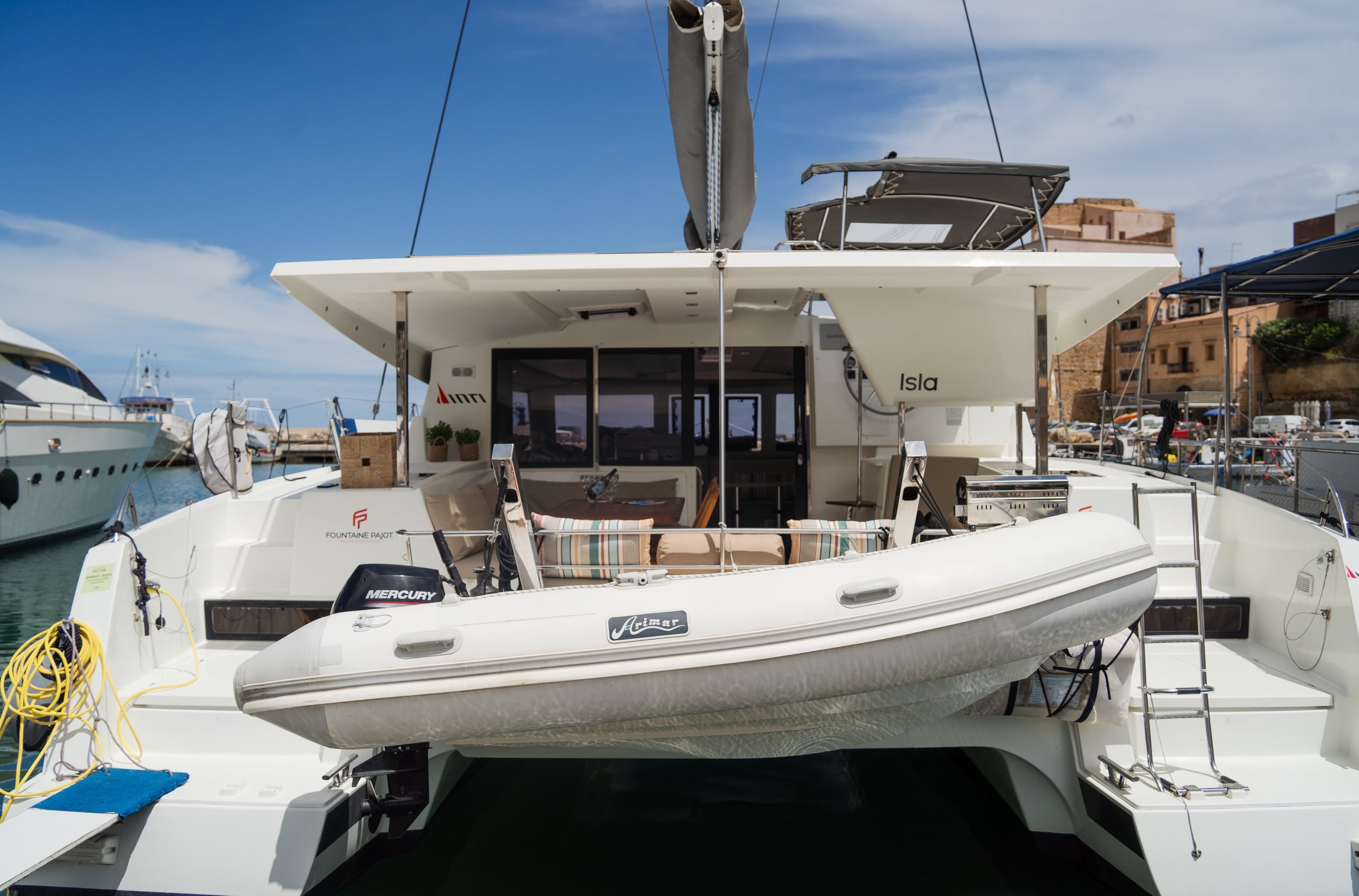 Fountaine Pajot Isla 40
