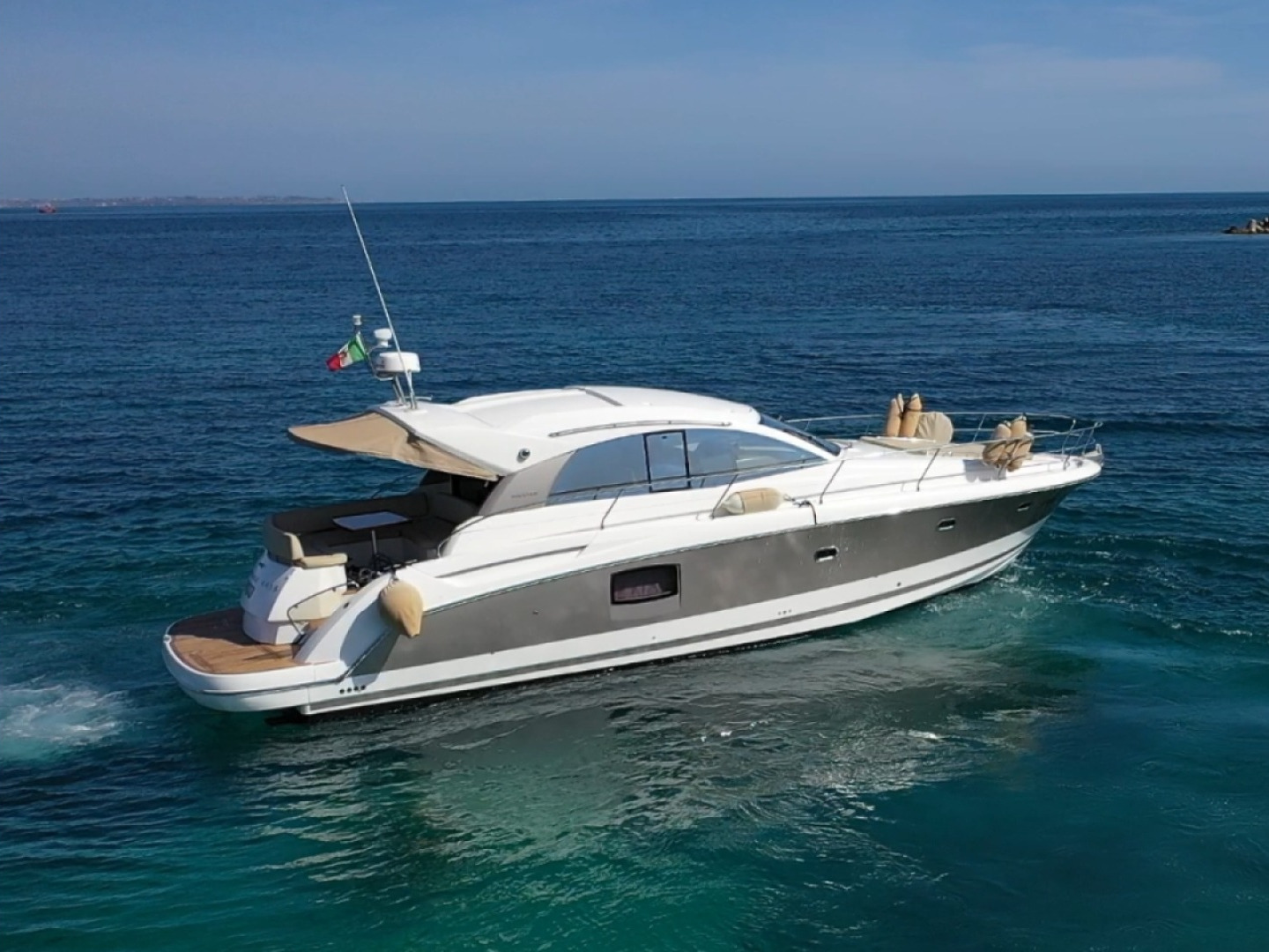 Prestige 440 Pato