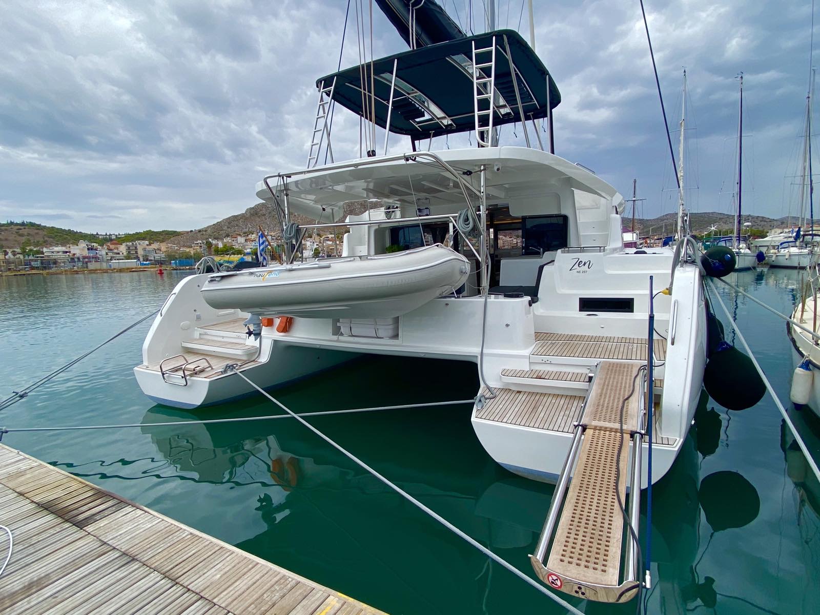 Lagoon 46 Zen - Green Wave