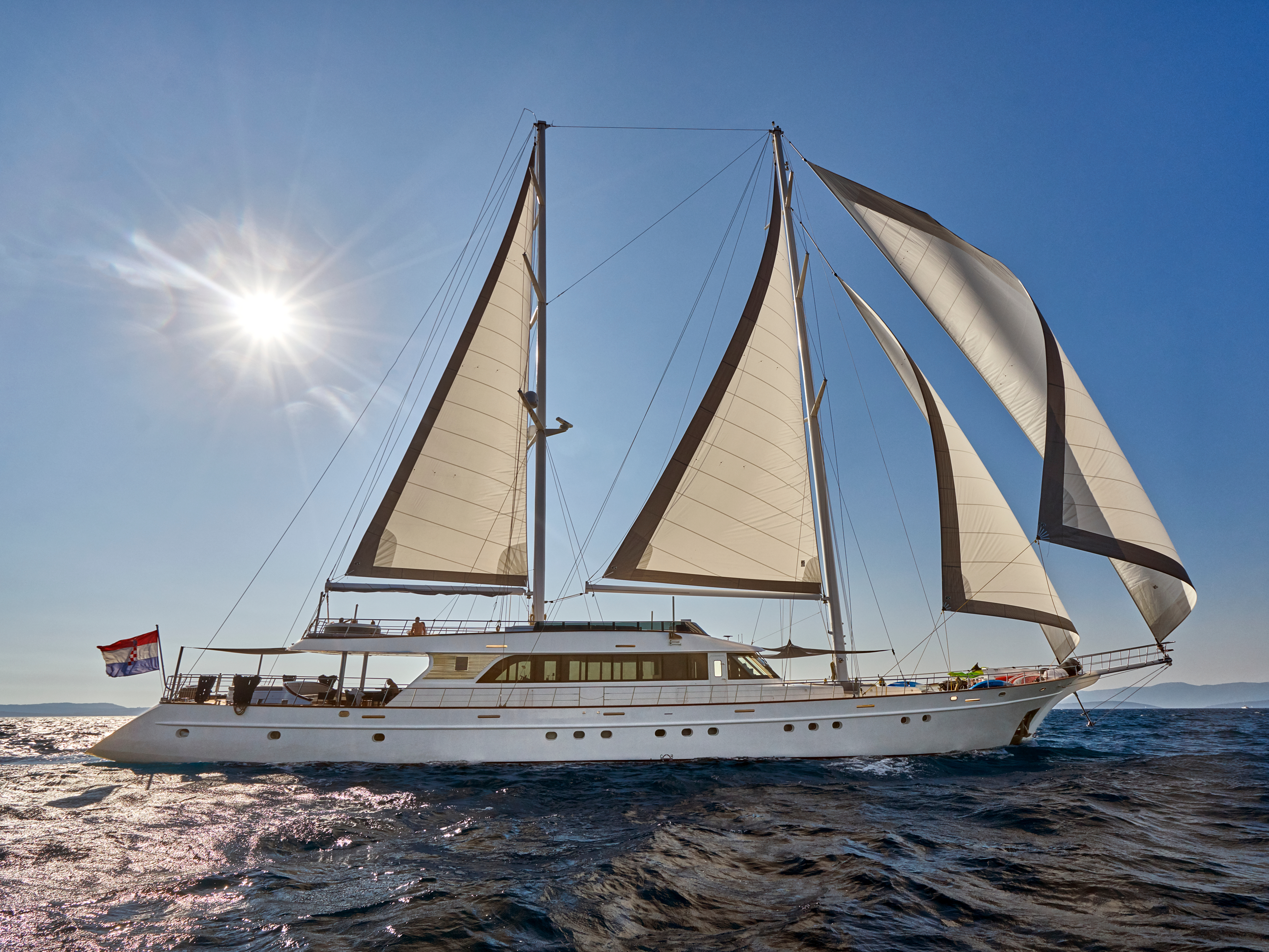 Motor sailer Lady Gita