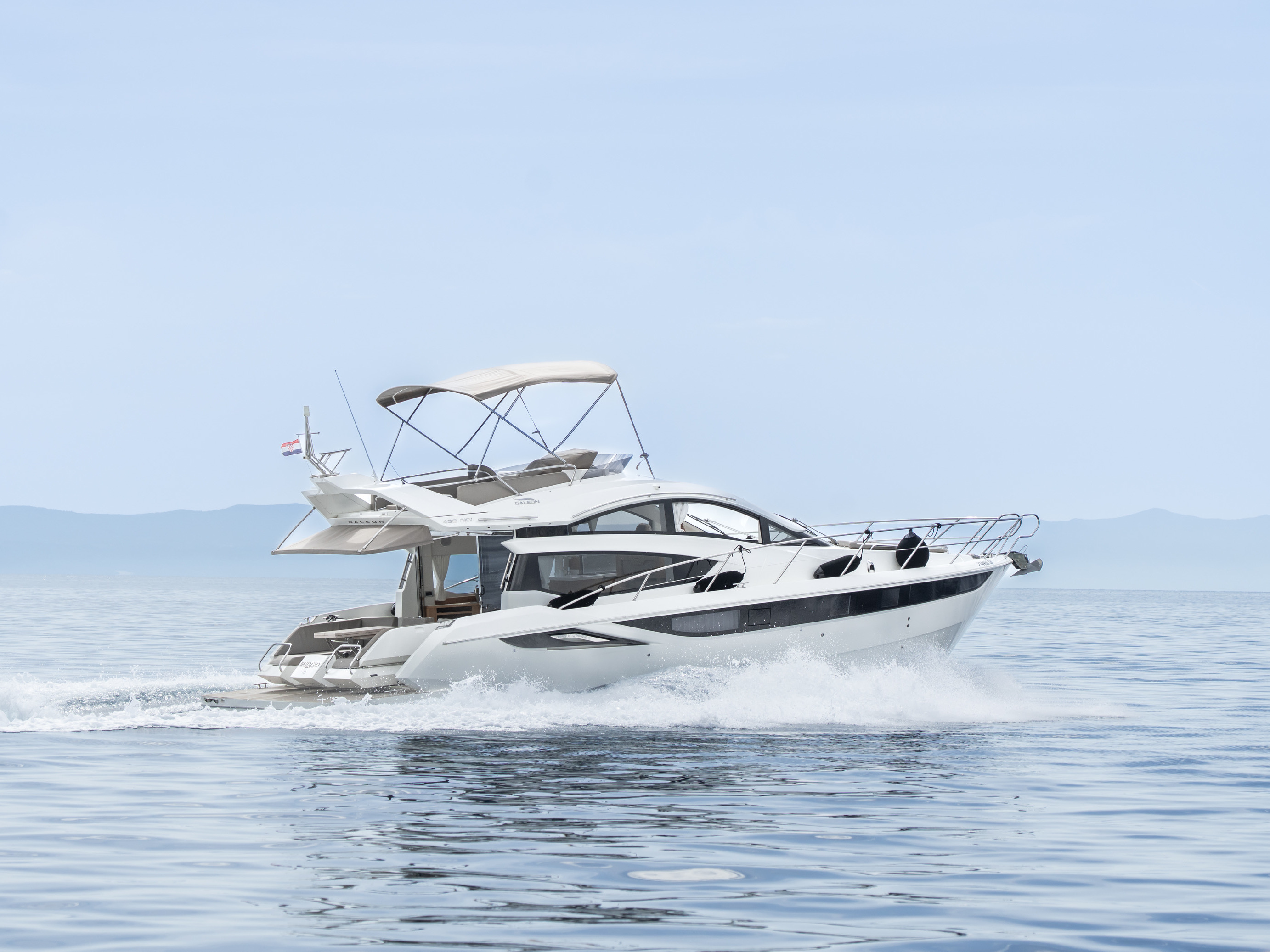 Galeon 430 Skydeck Bellagio