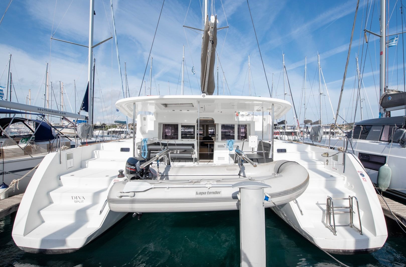 Lagoon 450 Fly Diva