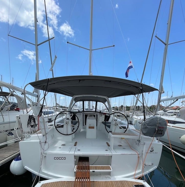 Beneteau Oceanis 38.1 Cocco