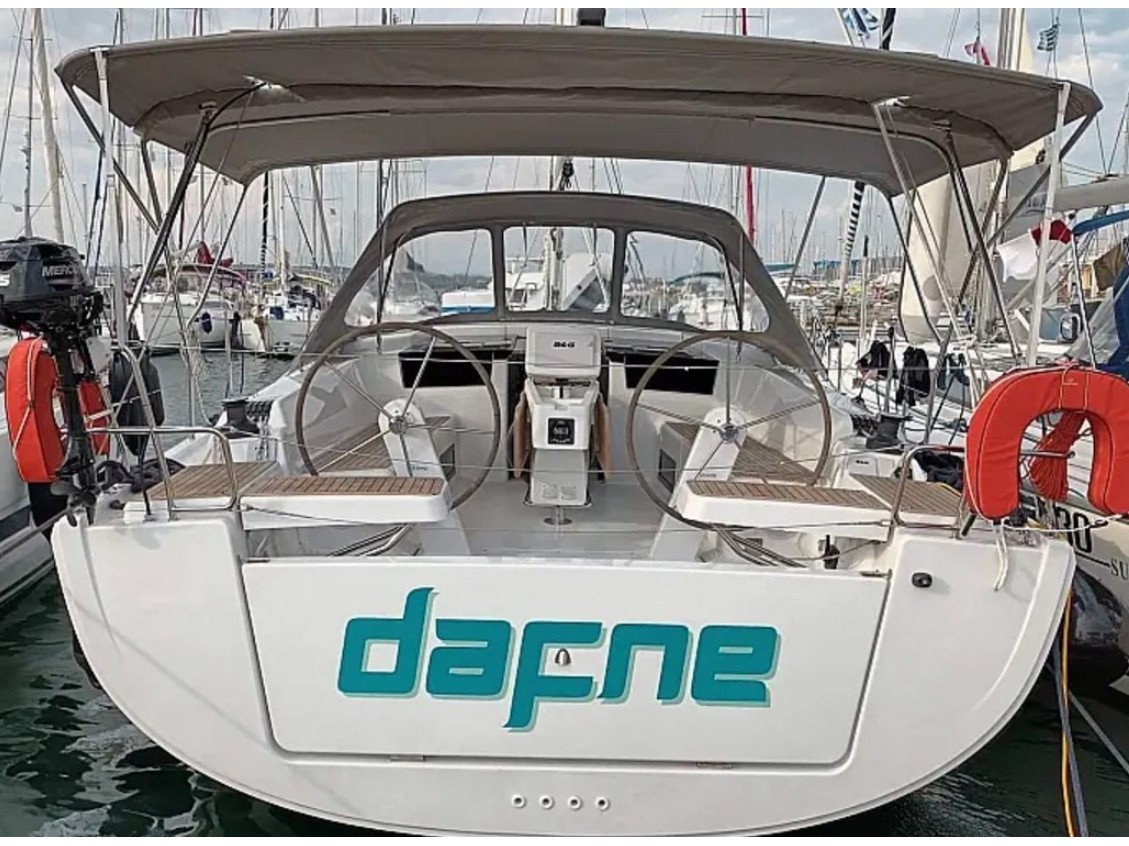 Hanse 418 Dafne