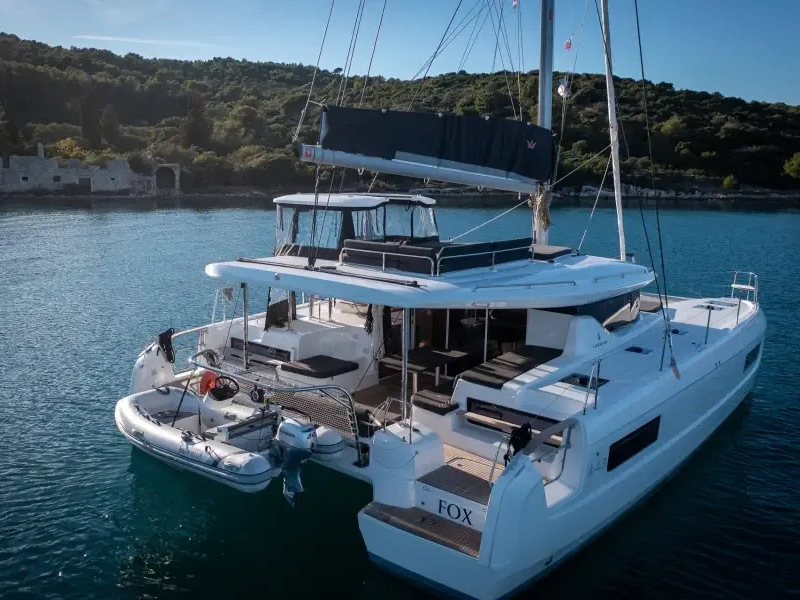Lagoon 43 Fox