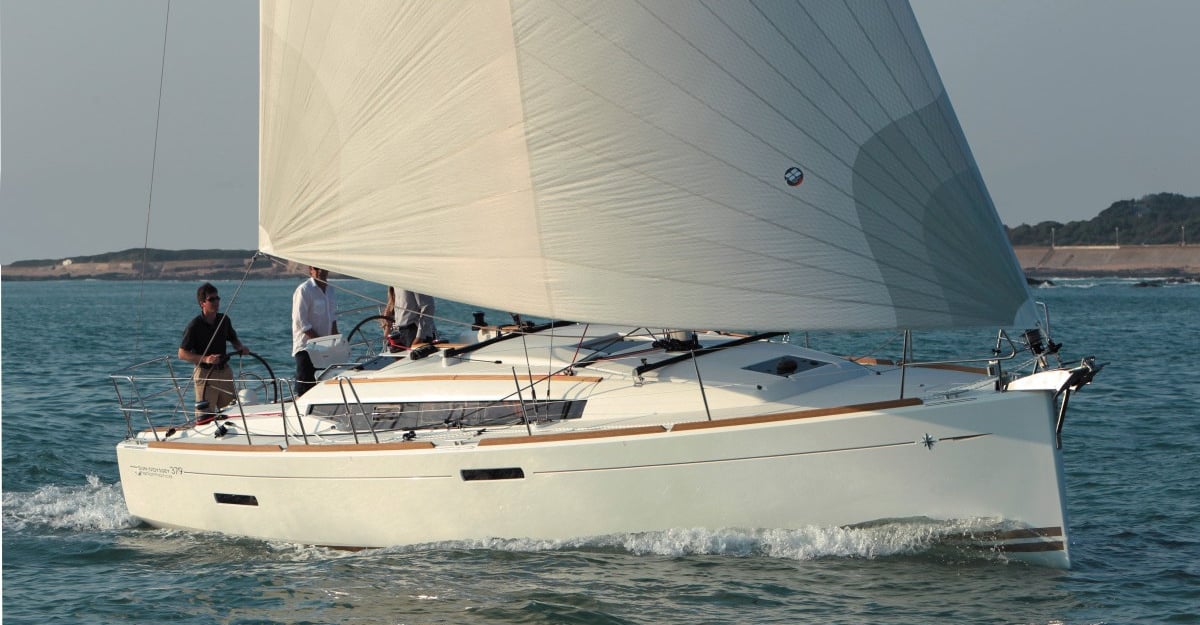 Jeanneau Sun Odyssey 379 Oyster Shell