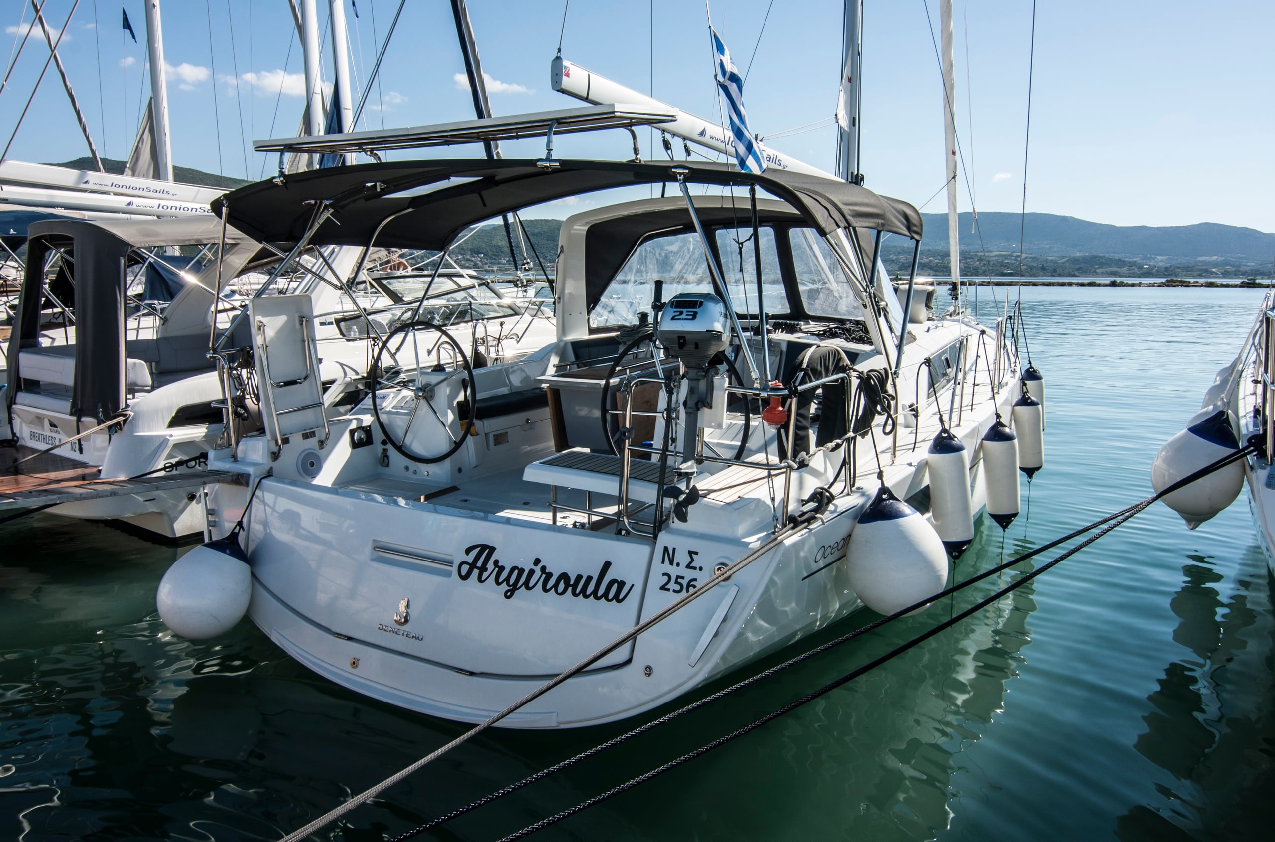 Beneteau Oceanis 41.1 Argyroula