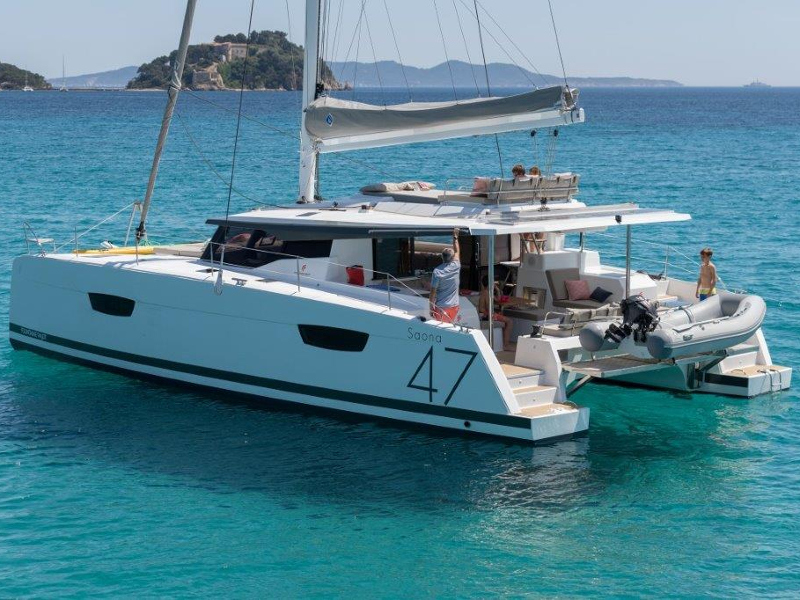 Fountaine Pajot Saona 47 Red Rose