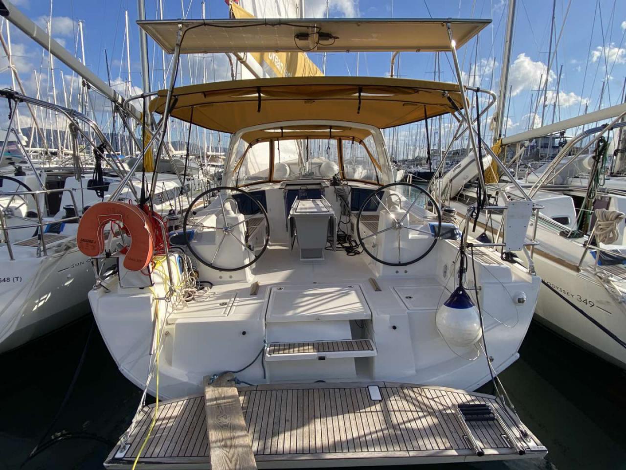 Beneteau Oceanis 41.1 DIMITRIS